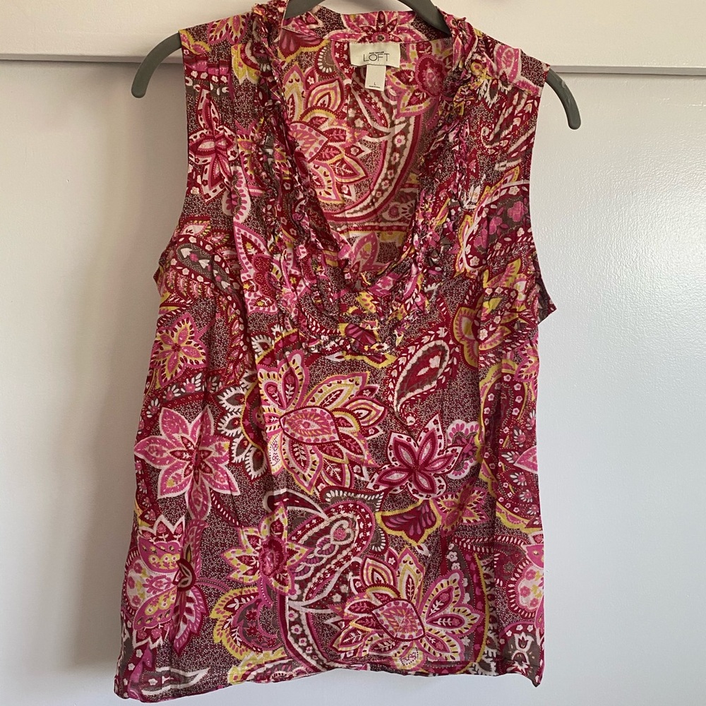 Fun paisley ruffle sleeveless top